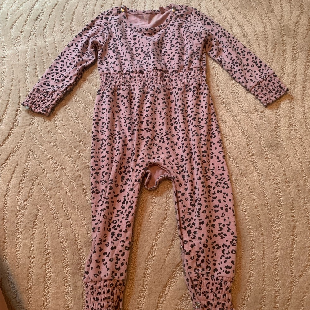 ❗️Dress and one piece - 18M outfits❗️ - Picture 5 of 7